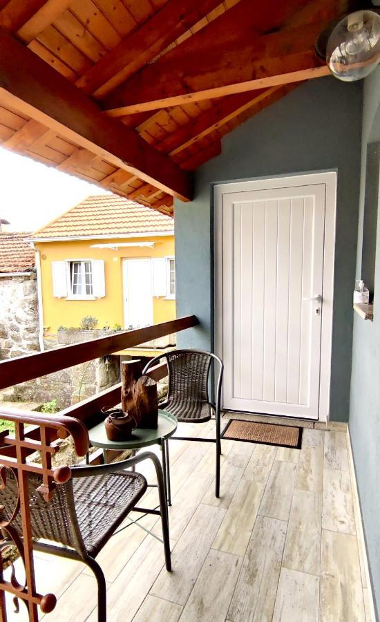 Casa Rural D 'Avo - Sossego Do Campo - 5 Adultos Alhais Exterior foto