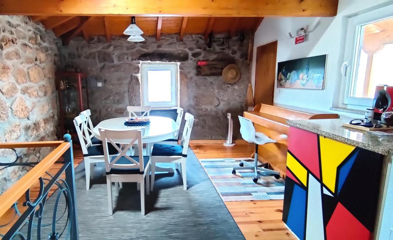 Casa Rural D 'Avo - Sossego Do Campo - 5 Adultos Alhais Exterior foto